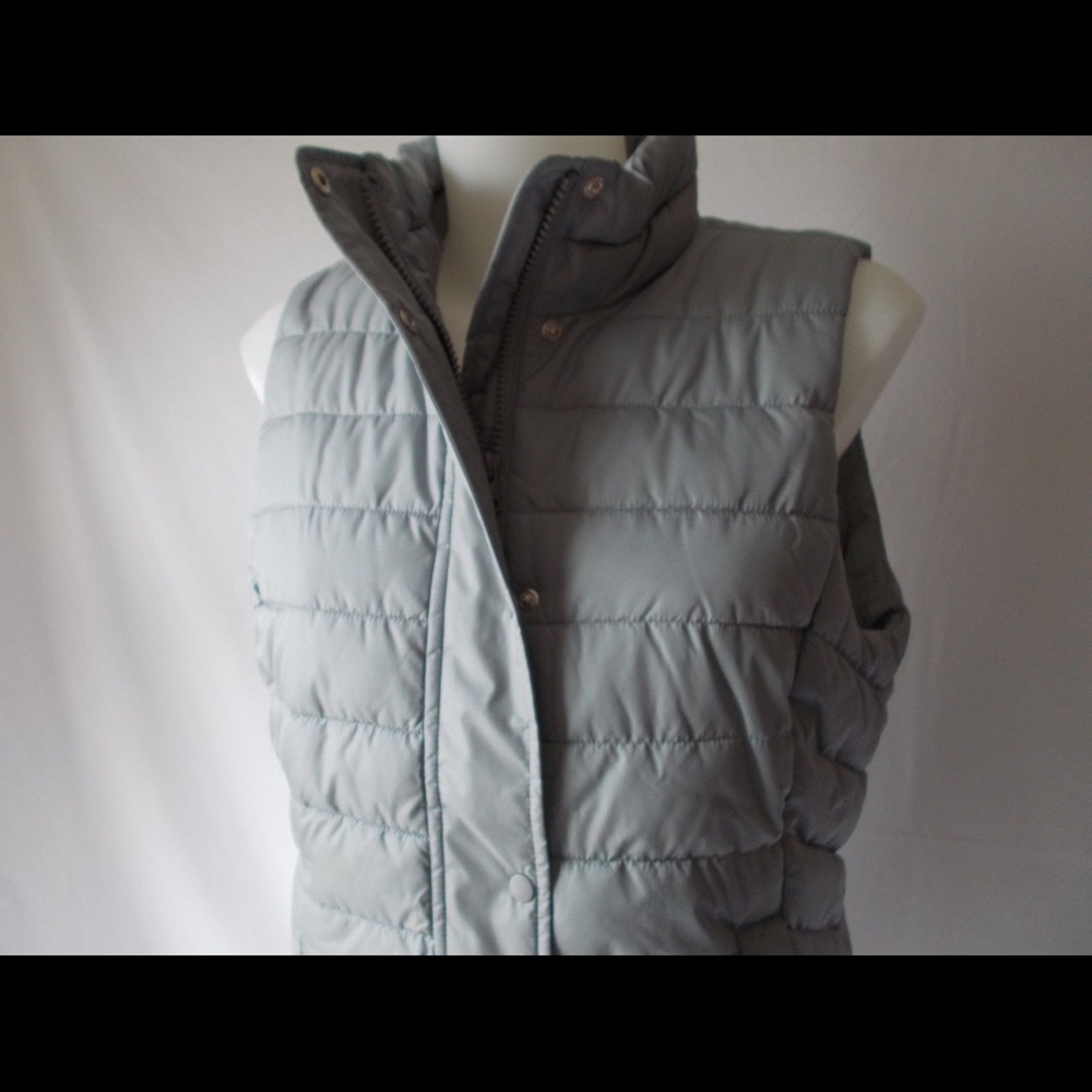 Gap Puffer Vest